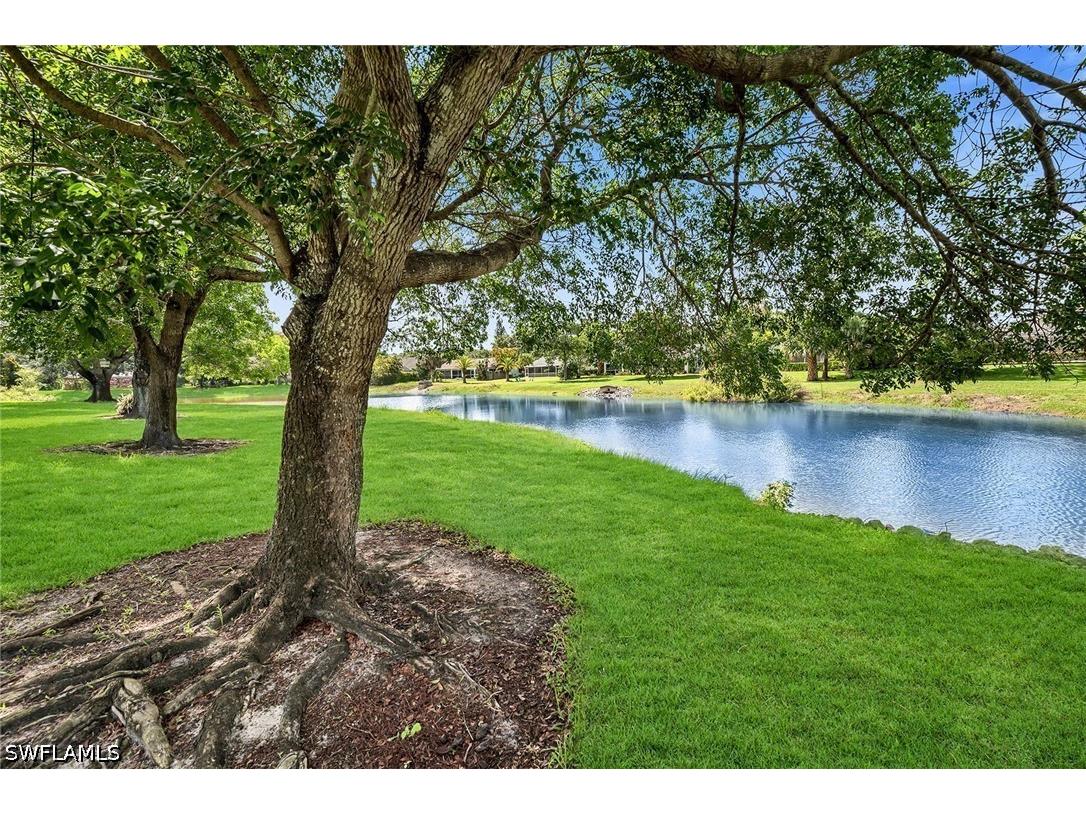208 Furse Lakes Circle #D6 Naples FL 34104 226021283 image37