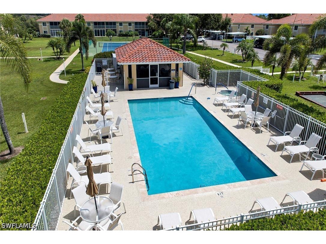 208 Furse Lakes Circle #D6 Naples FL 34104 226021283 image41