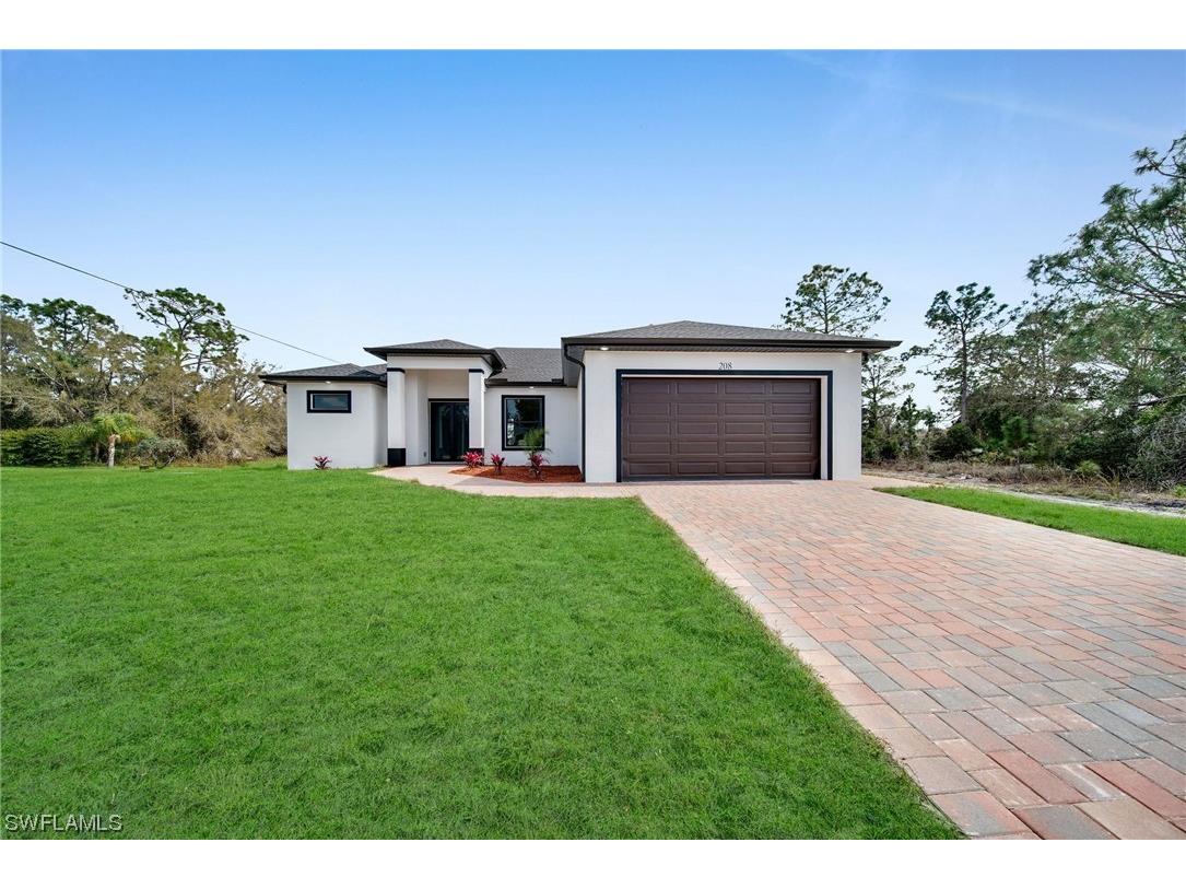 208 Gordon Avenue N Lehigh Acres FL 33971 224018897 image1