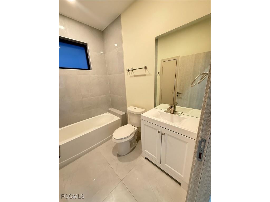 208 Grant Avenue Lehigh Acres FL 33936 2025005462 image11