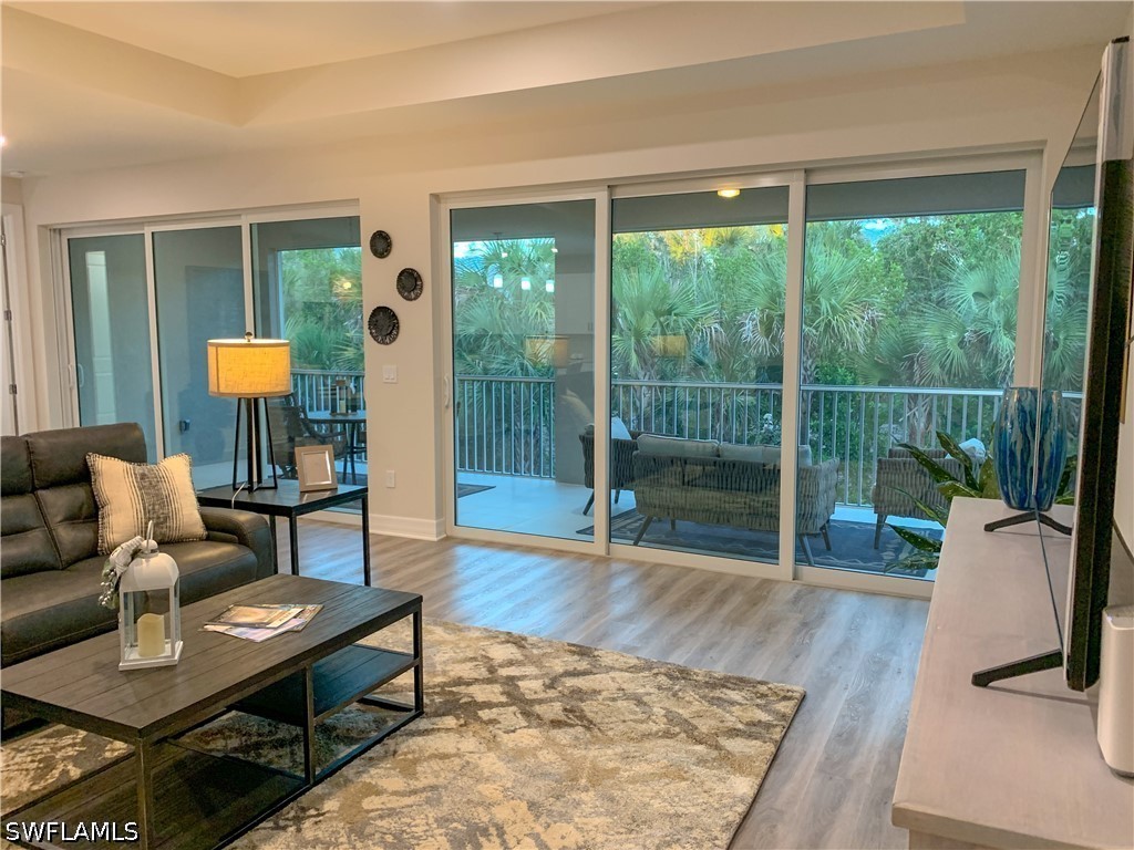 208 Indies Dr E #202 Naples FL 34114 226018489 image15