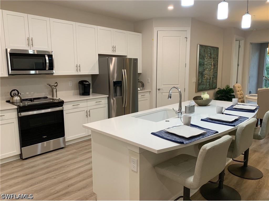208 Indies Dr E #202 Naples FL 34114 226018489 image4
