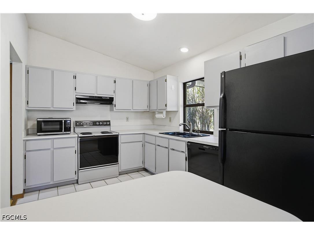 208 NE 9th Avenue Cape Coral FL 33909 2026027389 image11