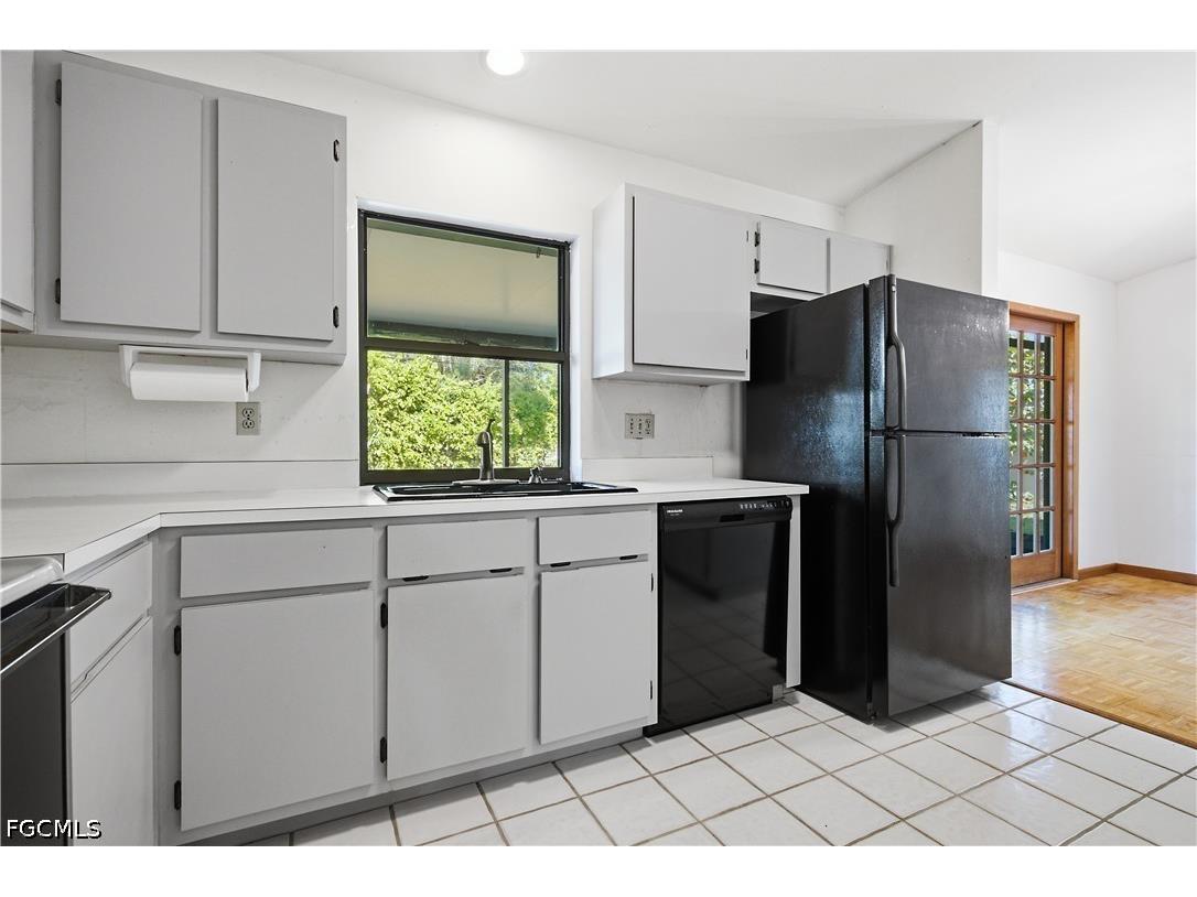 208 NE 9th Avenue Cape Coral FL 33909 2026027389 image13