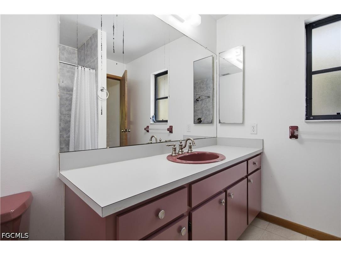 208 NE 9th Avenue Cape Coral FL 33909 2026027389 image18