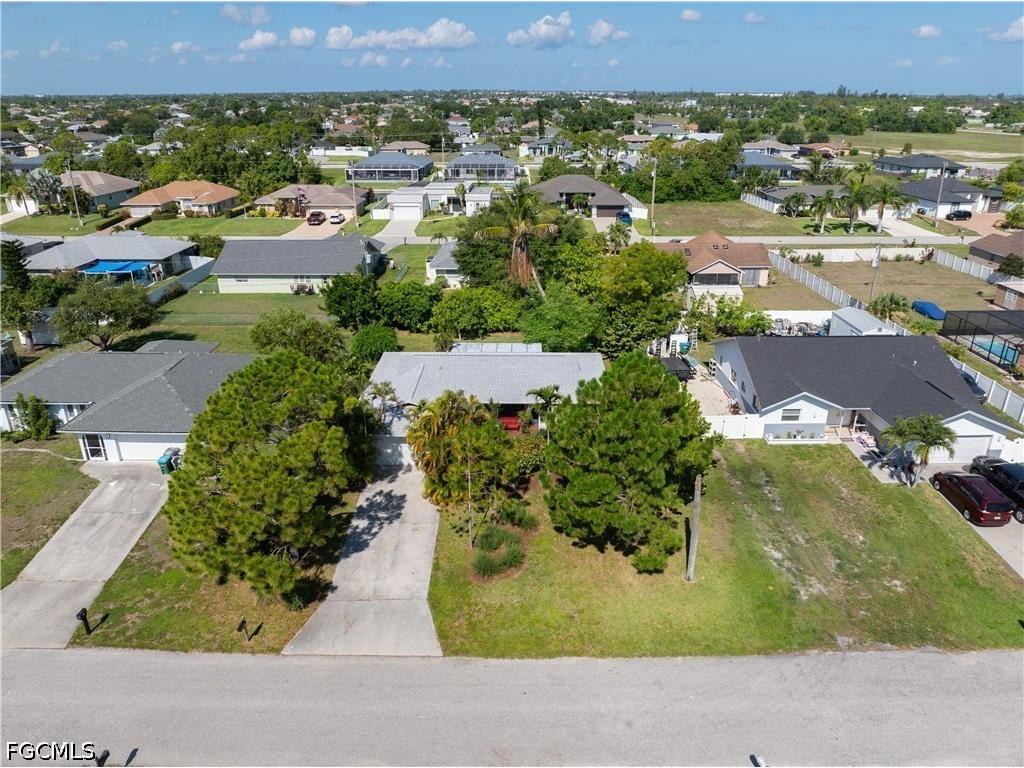 208 NE 9th Avenue Cape Coral FL 33909 2026027389 image33
