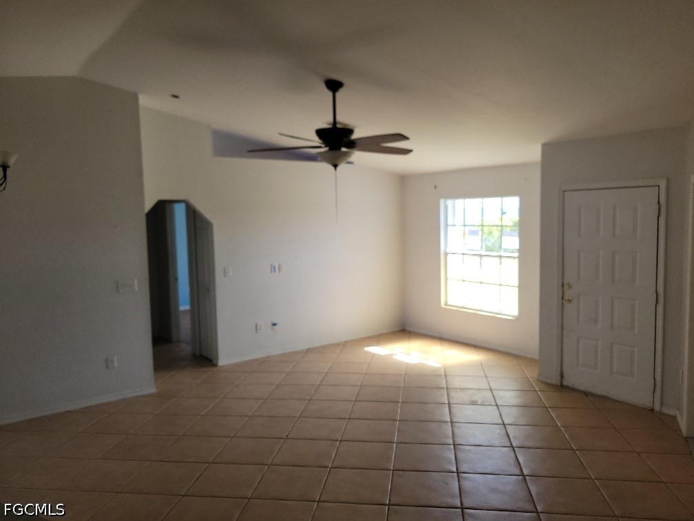 208 NW 4th Avenue Cape Coral FL 33993 2026025253 image4