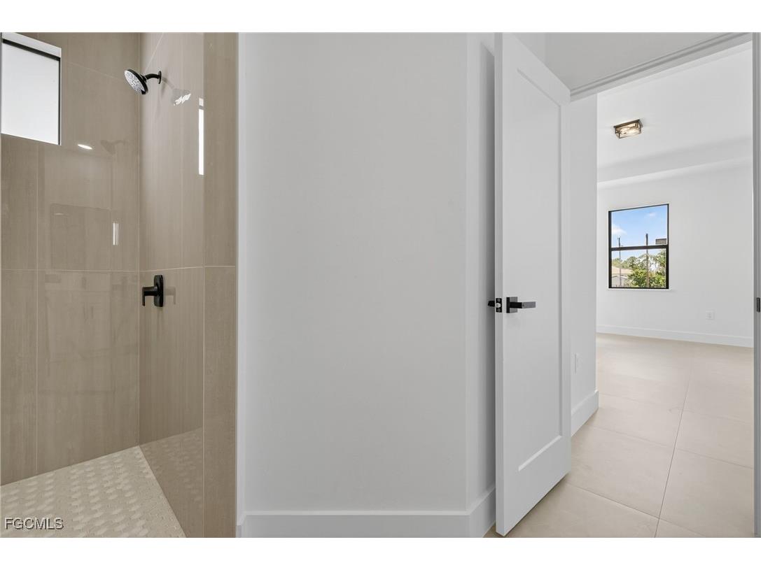 208 Pembroke Street Lehigh Acres FL 33974 2025008797 image20