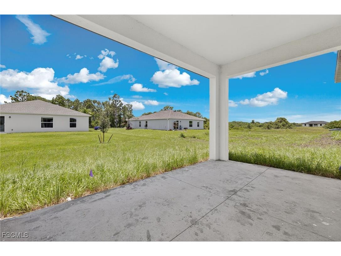 208 Pembroke Street Lehigh Acres FL 33974 2025008797 image32