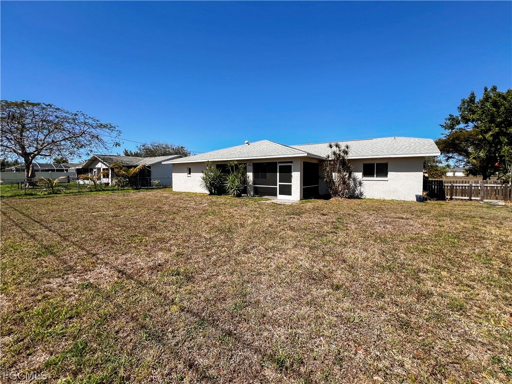 208 SE 17th Street Cape Coral FL 33990 2026010325 image34