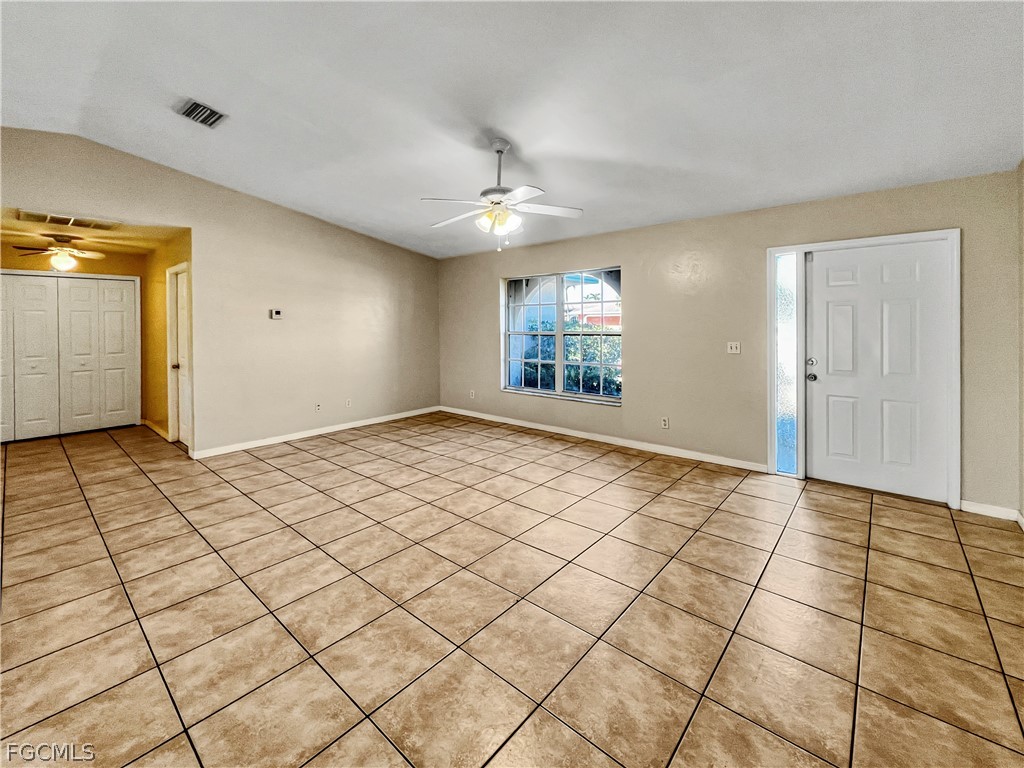 208 SE 17th Street Cape Coral FL 33990 2026010325 image6