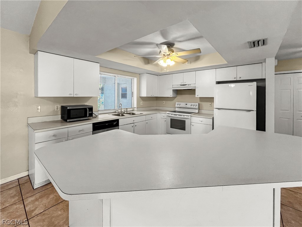 208 SE 17th Street Cape Coral FL 33990 2026010325 image9