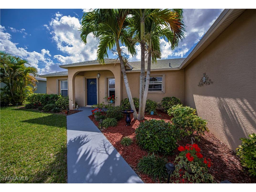 208 SE 27th Terrace Cape Coral FL 33904 225014548 image1