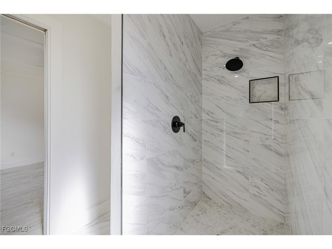 208 SE 43rd Terrace Cape Coral FL 33904 2026003011 image19