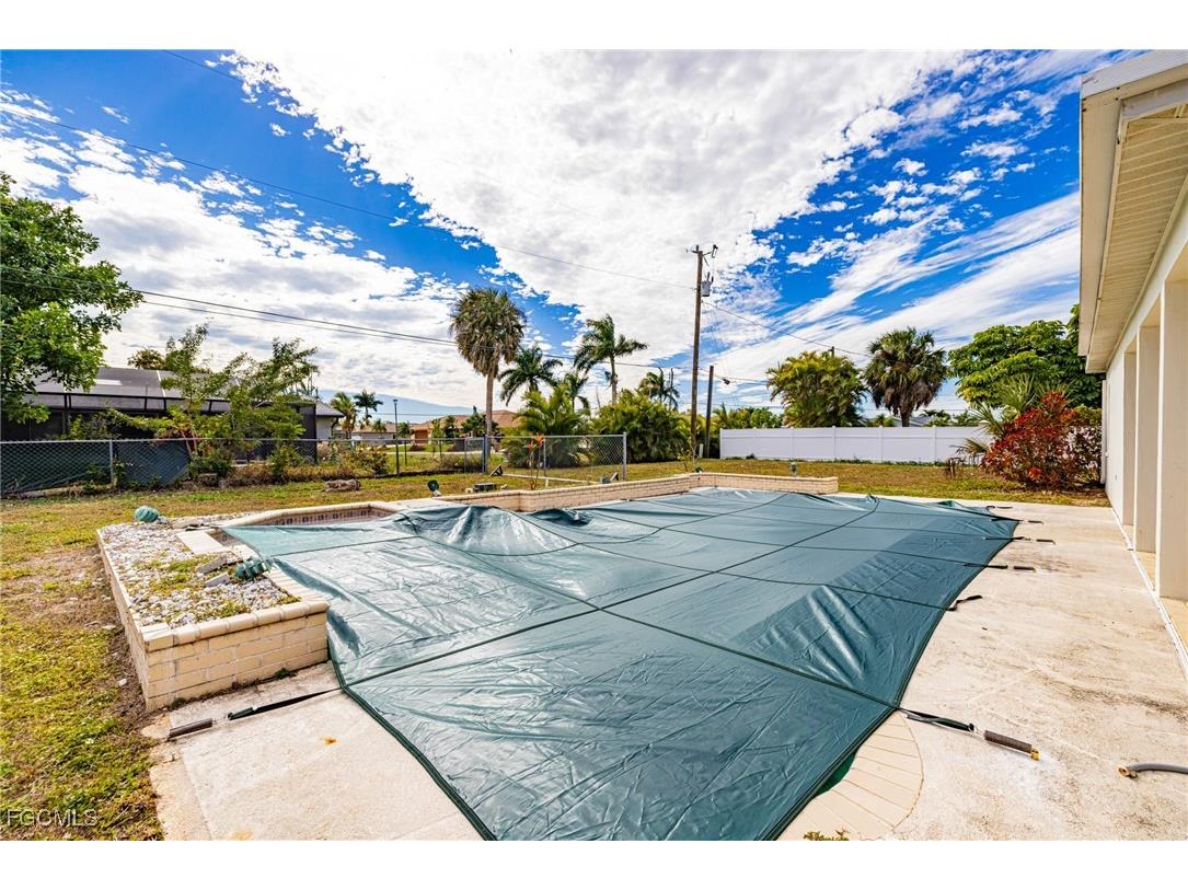 208 SE 43rd Terrace Cape Coral FL 33904 2026003011 image30