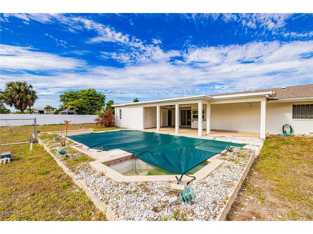 208 SE 43rd Terrace Cape Coral FL 33904 2026003011 image31