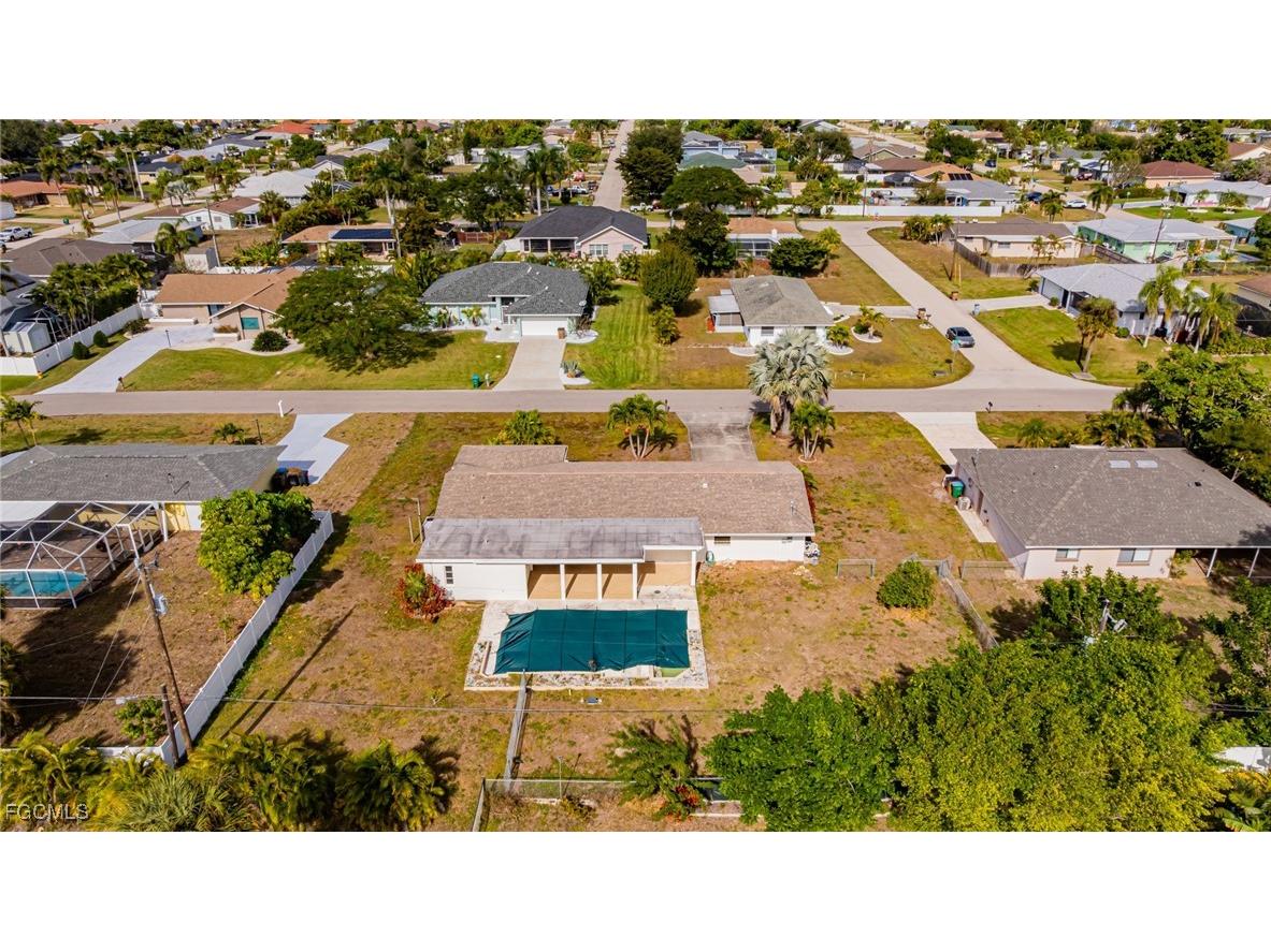 208 SE 43rd Terrace Cape Coral FL 33904 2026003011 image39