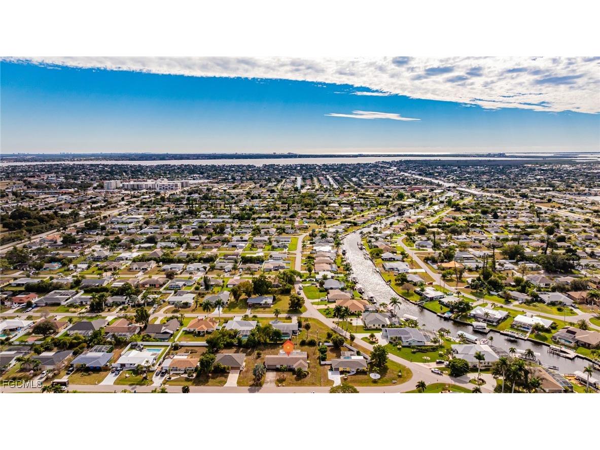 208 SE 43rd Terrace Cape Coral FL 33904 2026003011 image45