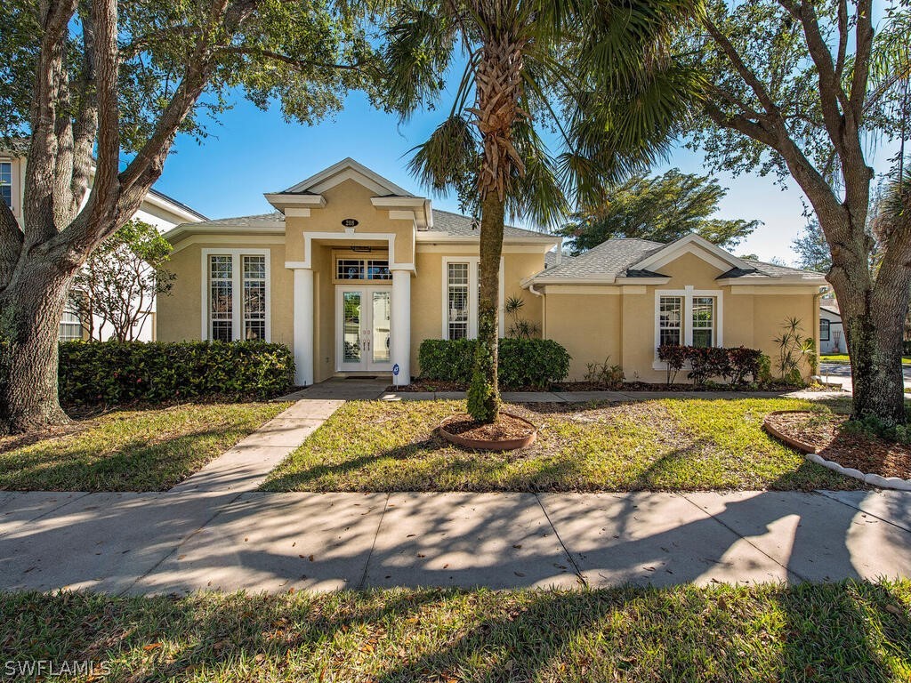 208 Skipping Stone Lane Naples FL 34119 223003927 image1
