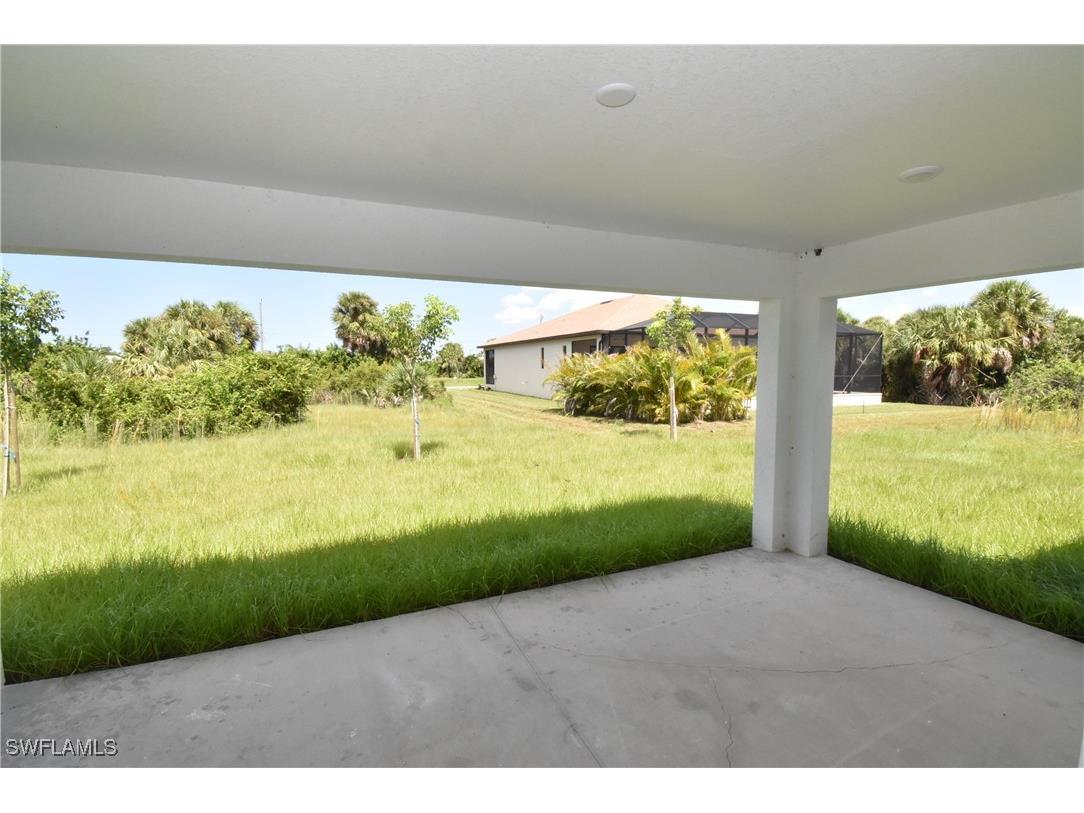 208 Sunset Road Rotonda West FL 33947 225071303 image12