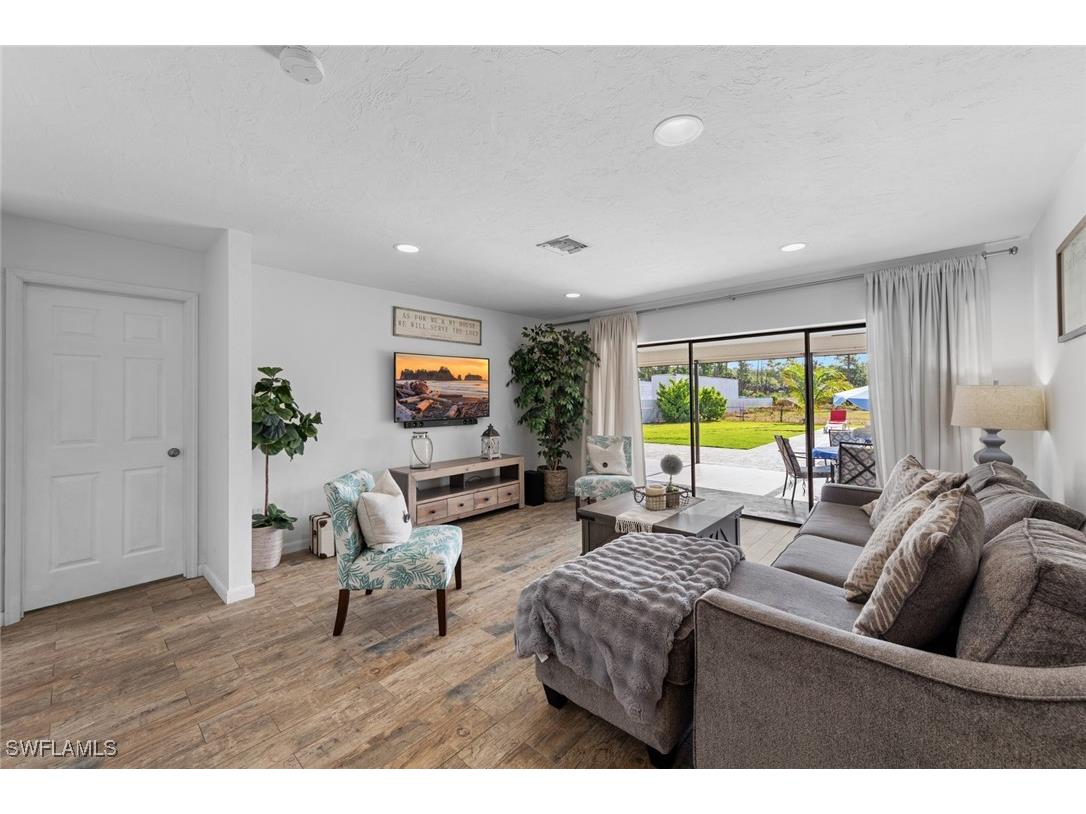 2080 39th Street SW Naples FL 34117 225044193 image8