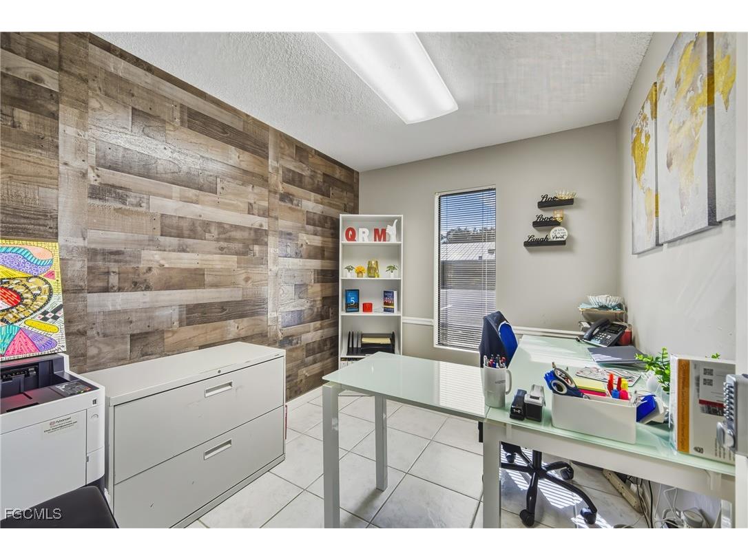 2080 Collier Avenue Fort Myers FL 33901 2025026027 image20