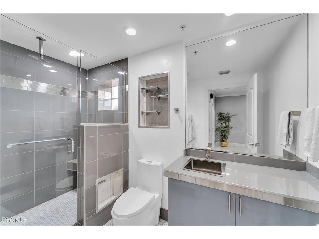 2080 W 1st Street #109 Fort Myers FL 33901 2025003027 image22