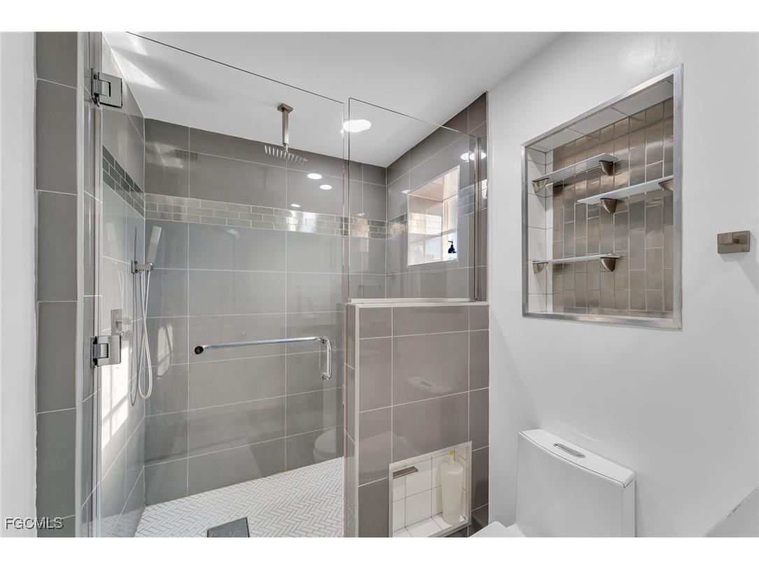 2080 W 1st Street #109 Fort Myers FL 33901 2025003027 image23