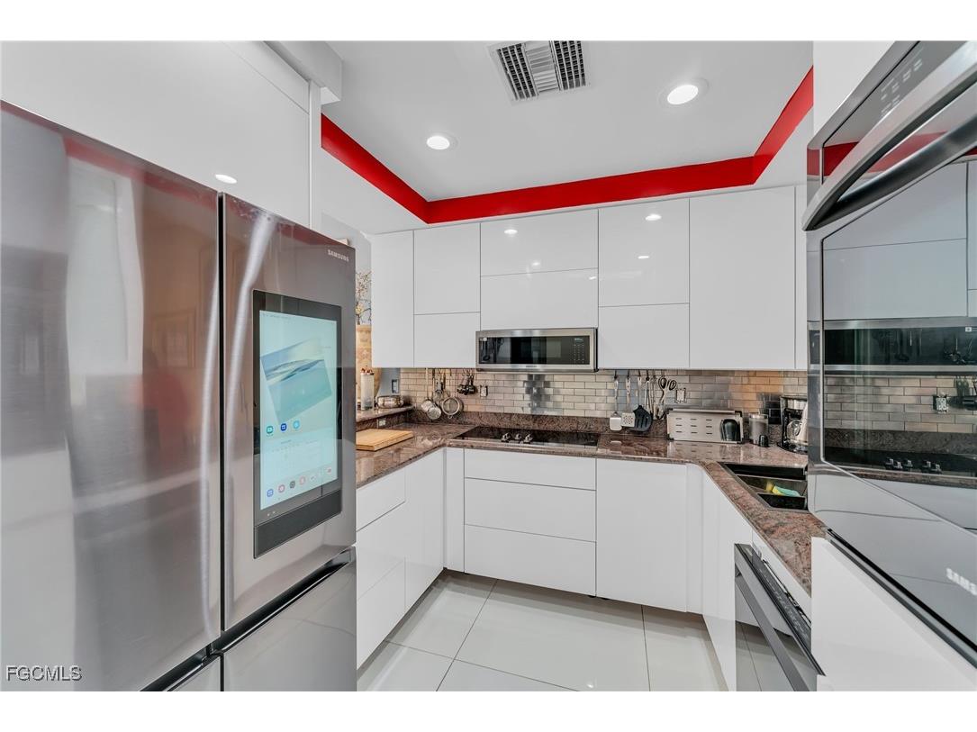 2080 W 1st Street #109 Fort Myers FL 33901 2025003027 image9