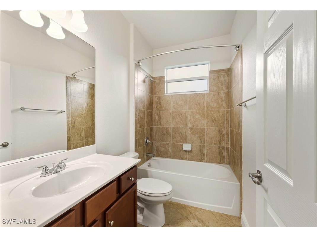 2080 Wellington Street Naples FL 34120 226001545 image16