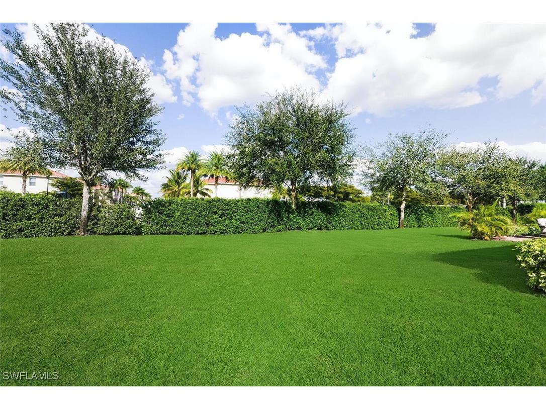 2080 Wellington Street Naples FL 34120 226001545 image22