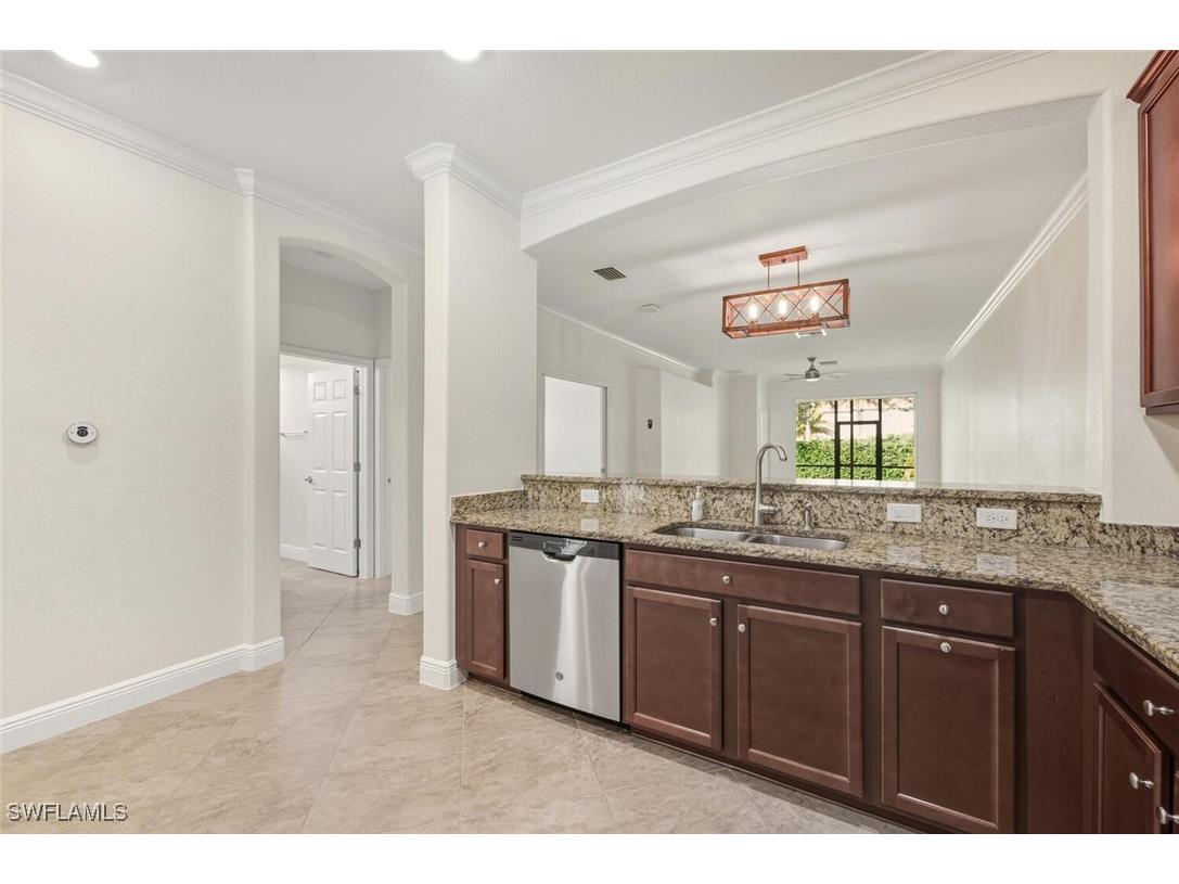 2080 Wellington Street Naples FL 34120 226001545 image7