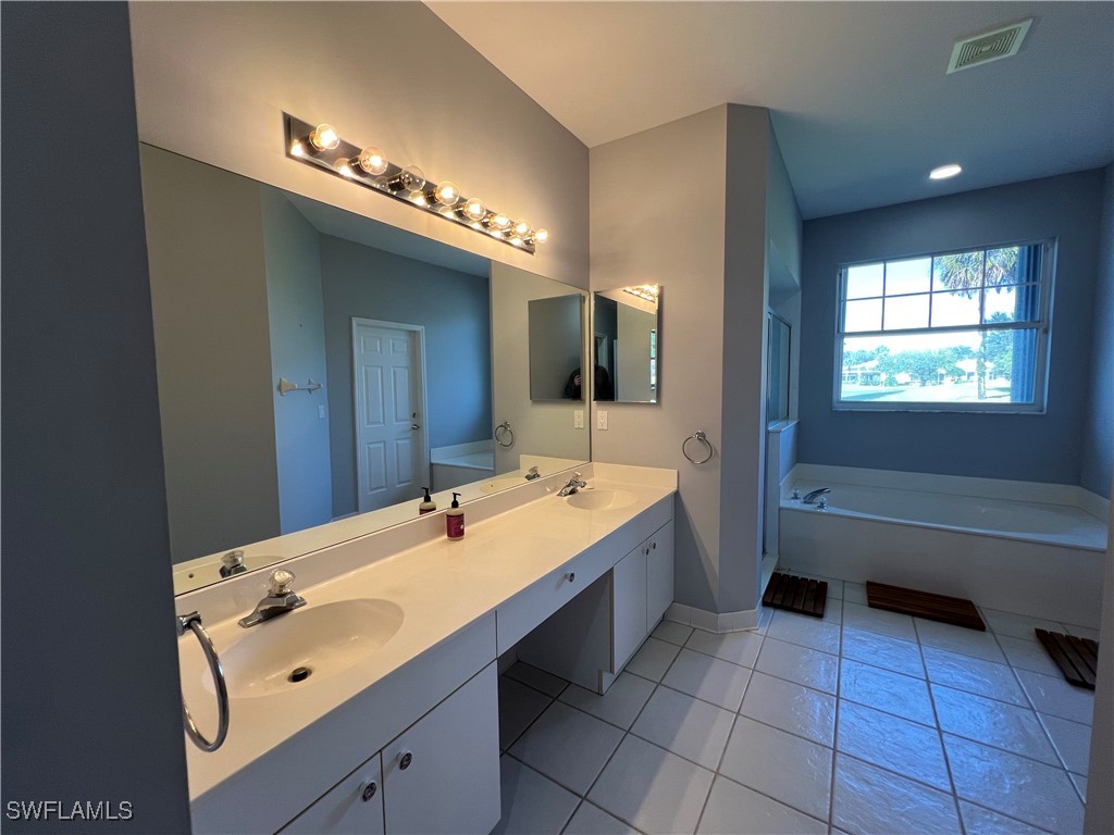 2081 Crestview Way #A7 Naples FL 34119 225079513 image27