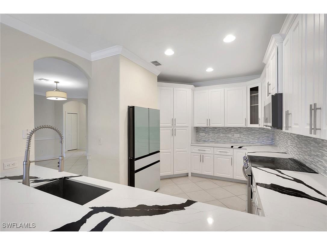 2082 E Tobago Circle Fort Myers FL 33905 225083913 image14