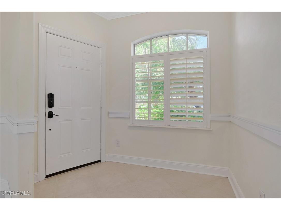 2082 E Tobago Circle Fort Myers FL 33905 225083913 image3