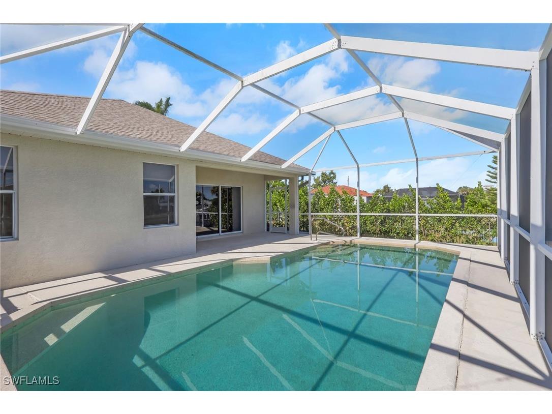 2082 E Tobago Circle Fort Myers FL 33905 225083913 image33