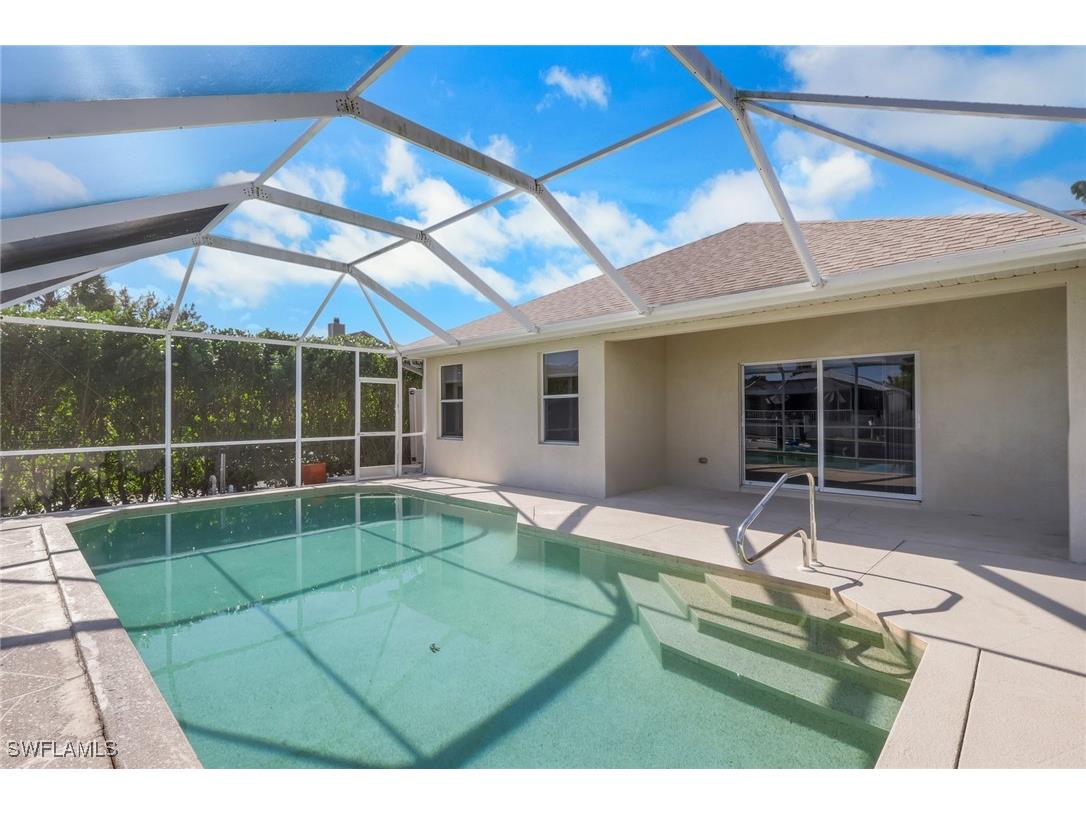 2082 E Tobago Circle Fort Myers FL 33905 225083913 image34
