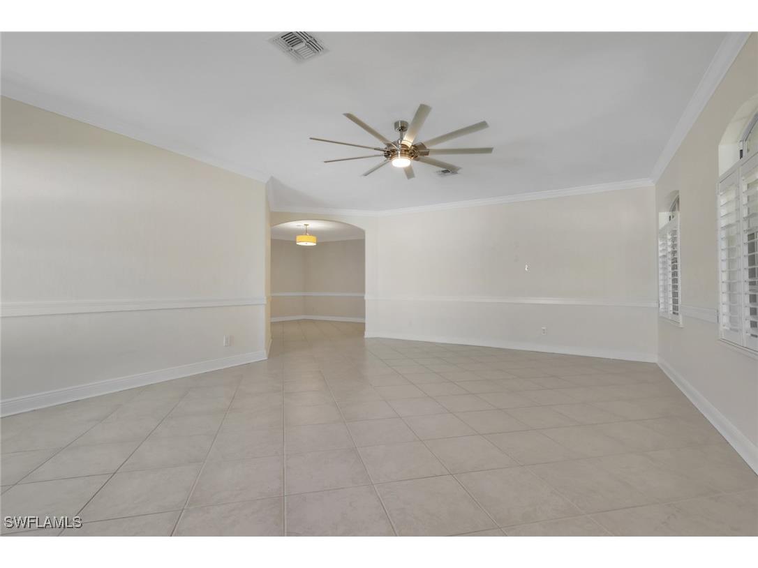 2082 E Tobago Circle Fort Myers FL 33905 225083913 image7