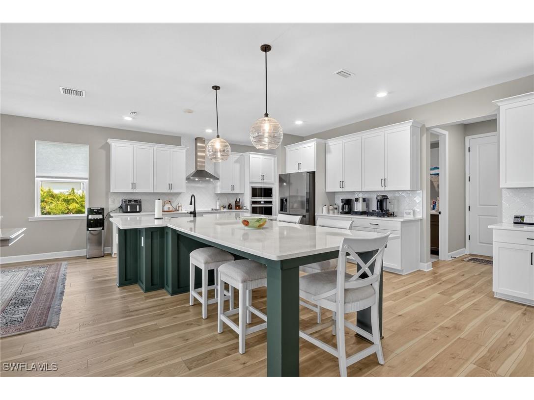 2082 Grove Drive Naples FL 34120 225072395 image10