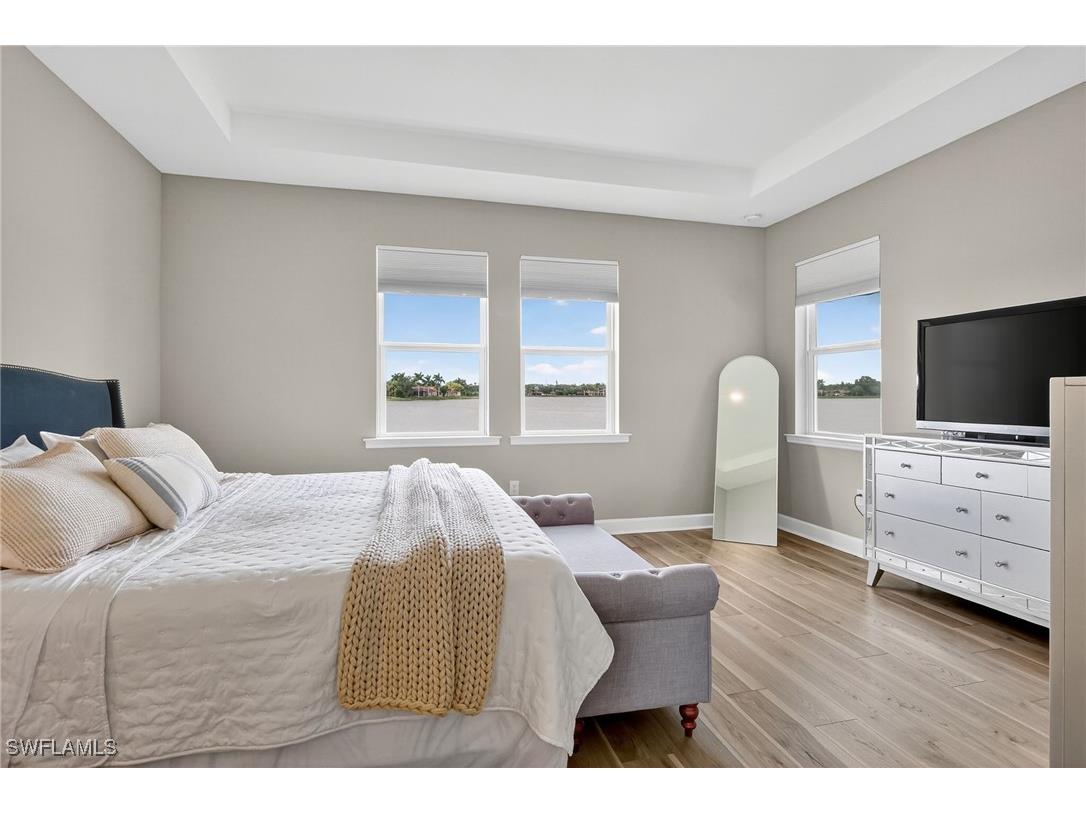 2082 Grove Drive Naples FL 34120 225072395 image20