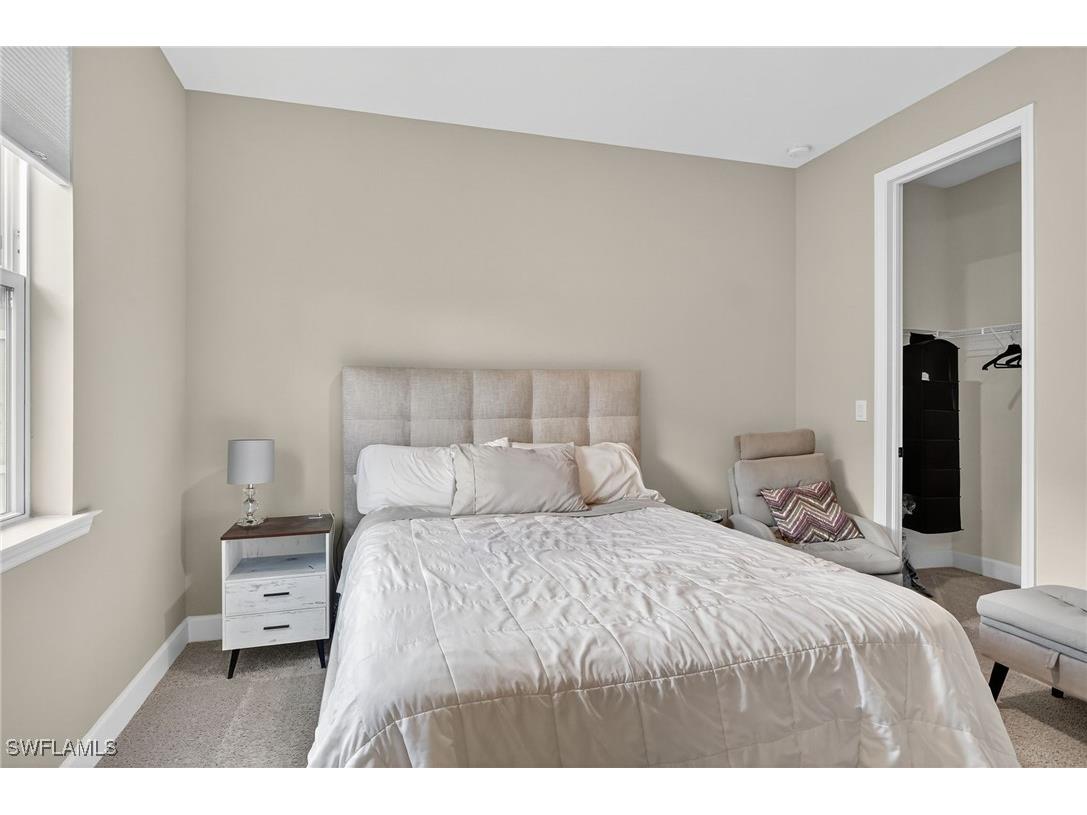 2082 Grove Drive Naples FL 34120 225072395 image25