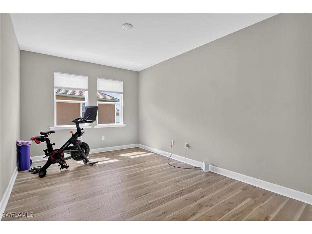 2082 Grove Drive Naples FL 34120 225072395 image29