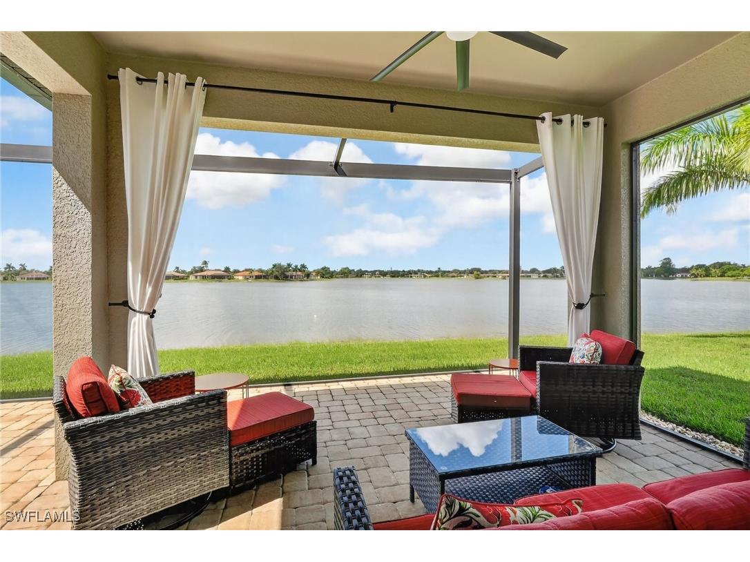 2082 Grove Drive Naples FL 34120 225072395 image34