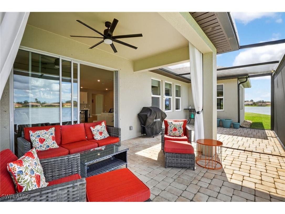 2082 Grove Drive Naples FL 34120 225072395 image36