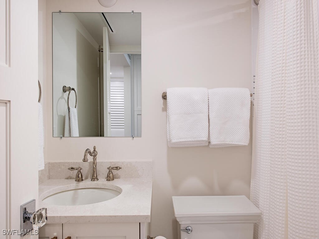 2082 Gulf Shore Boulevard N #111 Naples FL 34102 225075663 image12