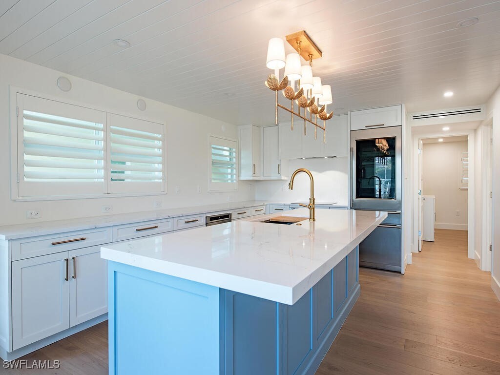 2082 Gulf Shore Boulevard N #111 Naples FL 34102 225075663 image7