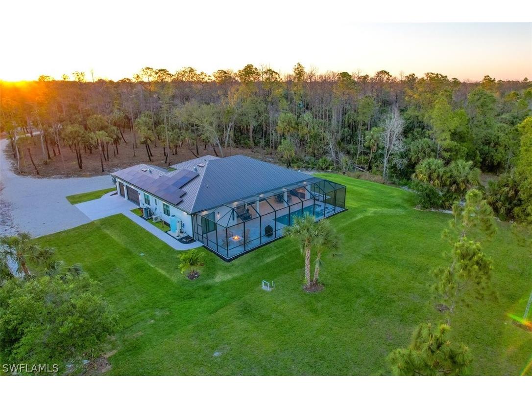 2082 Wilson Boulevard N Naples FL 34120 224034738 image1