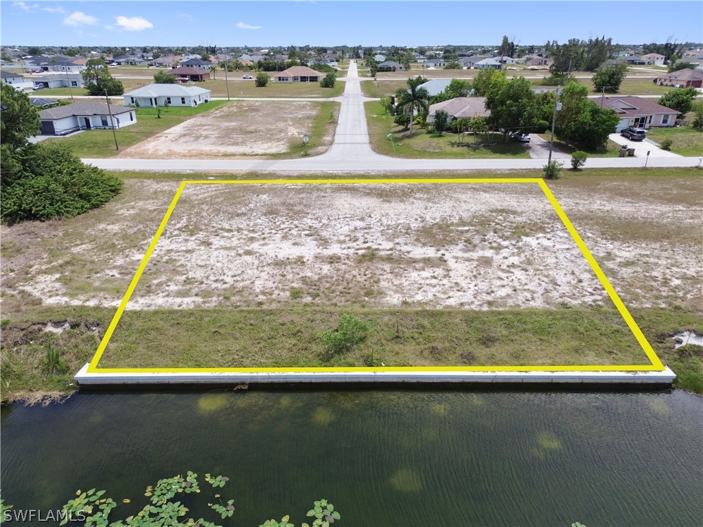 2083 NW 17th Street Cape Coral FL 33993 224042620 image1
