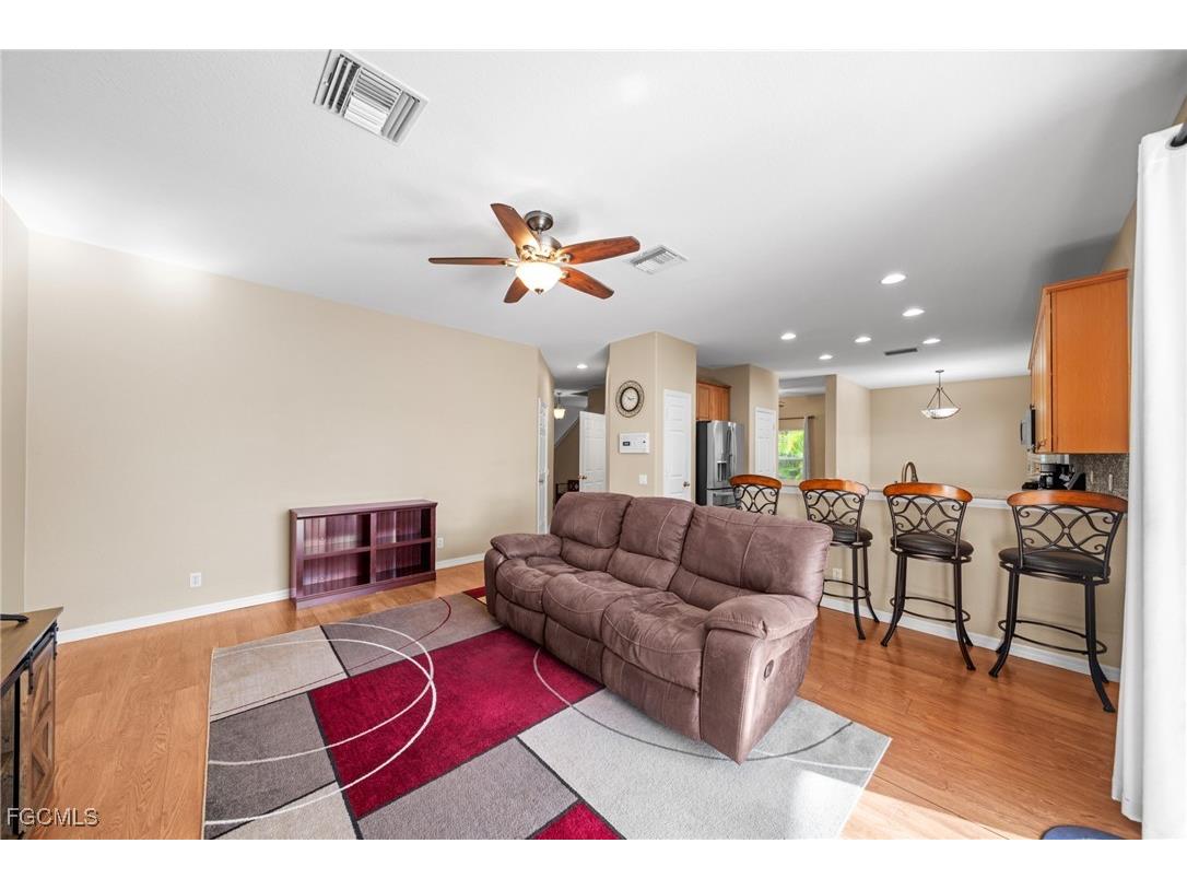 2084 Cape Heather Circle Cape Coral FL 33991 2025026109 image15