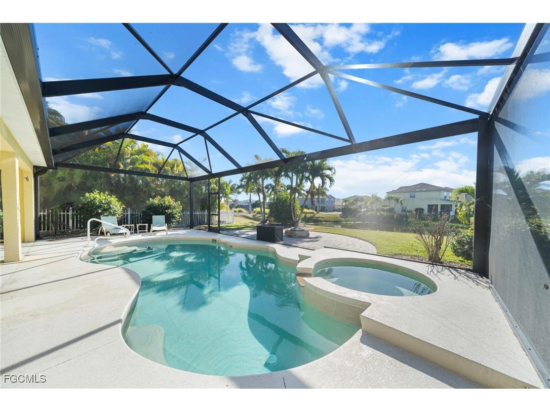 2084 Cape Heather Circle Cape Coral FL 33991 2025026109 image31